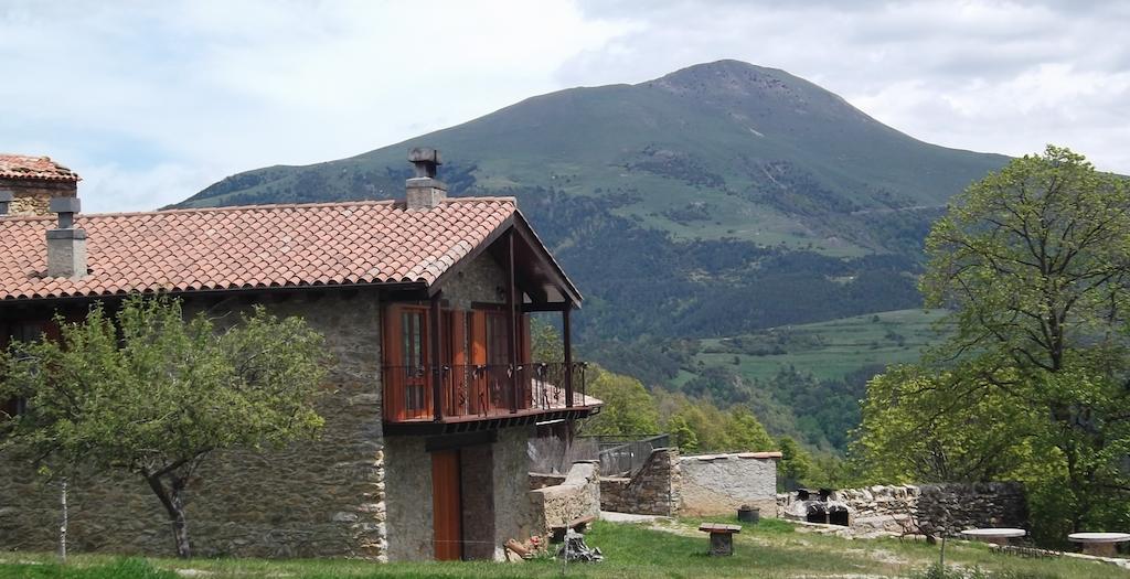 Can Tubau - Casa Rural - Apartaments Campelles Esterno foto
