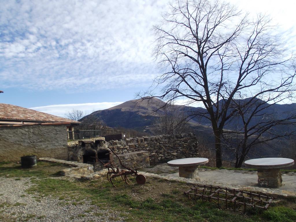 Can Tubau - Casa Rural - Apartaments Campelles Esterno foto